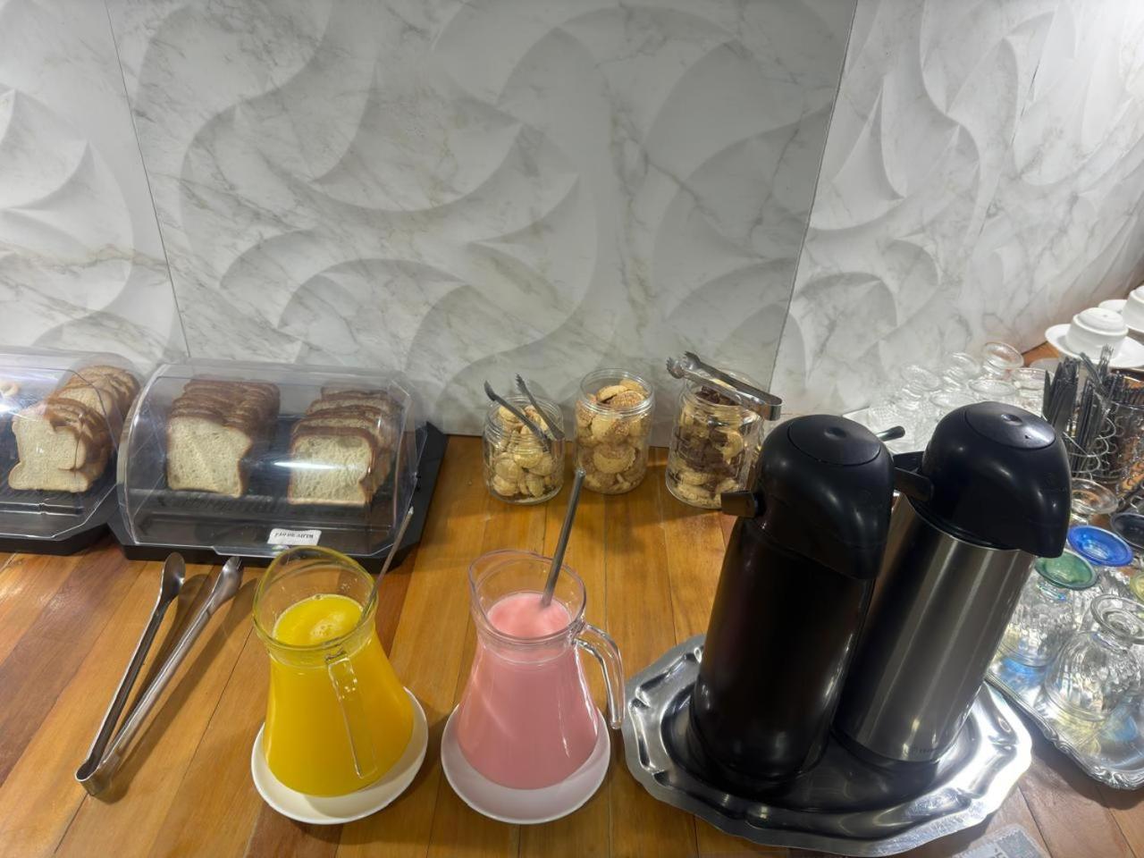 Hotel Veneza 히우 두 술 외부 사진